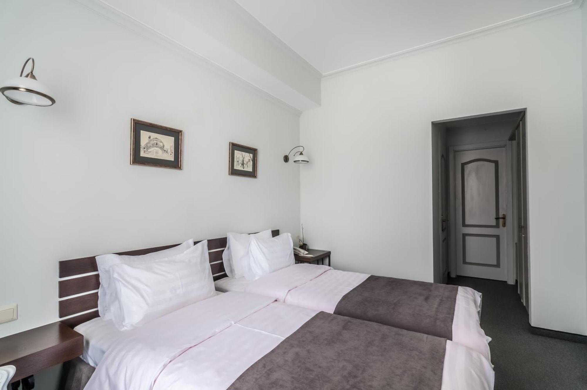 Prestige Palace - Esquisse Hotel Tbilisi Exterior foto